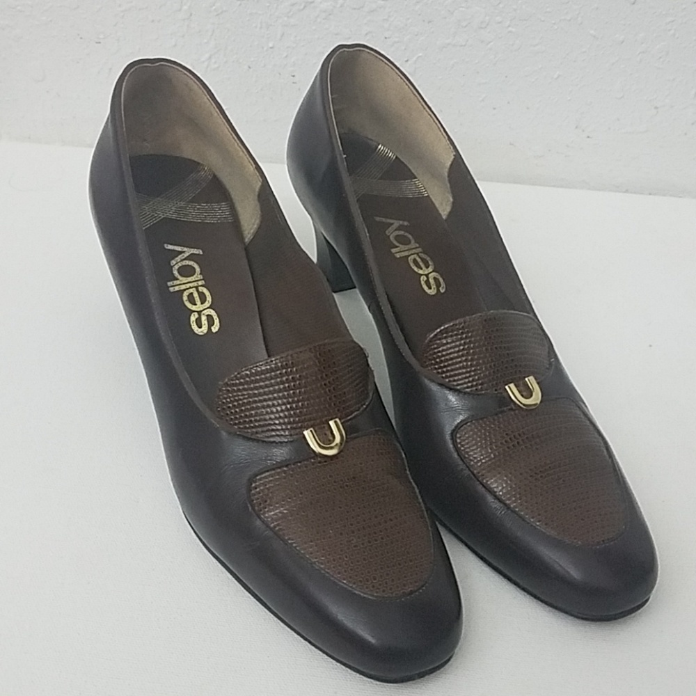 𝅺selby shoes 10.5C brown leather heels